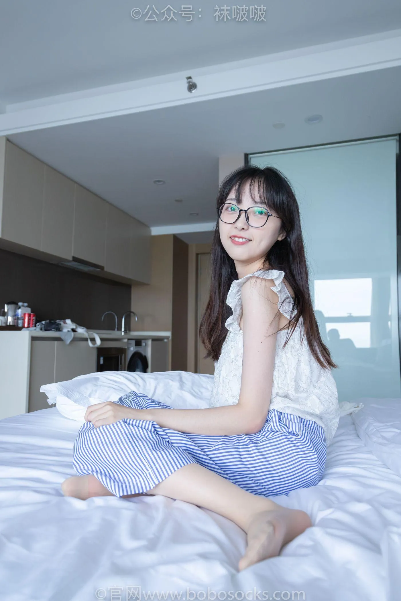 [BoBoSocks袜啵啵]NO.027 稚予- vans、白色棉袜、肉丝 [136P]插图7